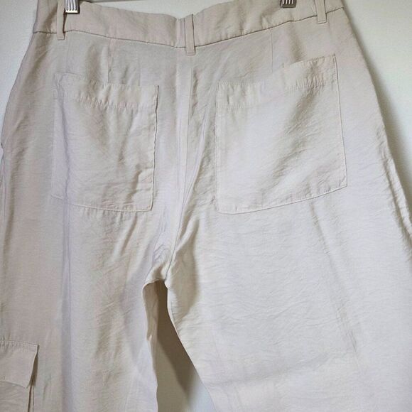 EUC LIKE NEW H&M CREAM CARGO STRAIGHT PANTS SIZE 10 / M WOMENS - Picture 10 of 14